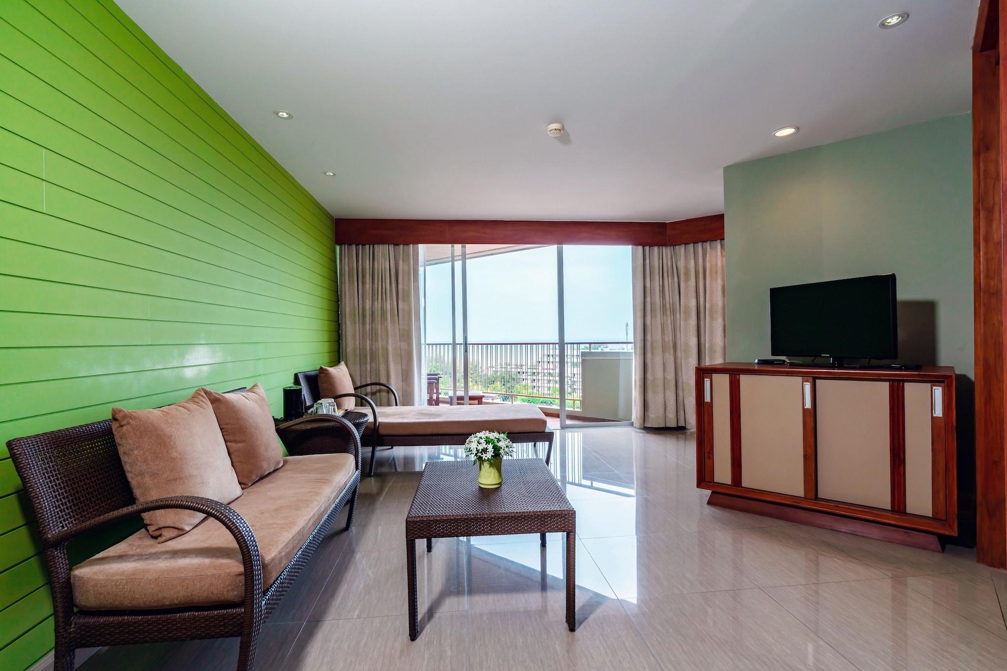 Long Beach Cha-Am Hotel Dış mekan fotoğraf