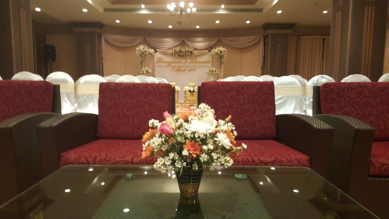 Long Beach Cha-Am Hotel Dış mekan fotoğraf